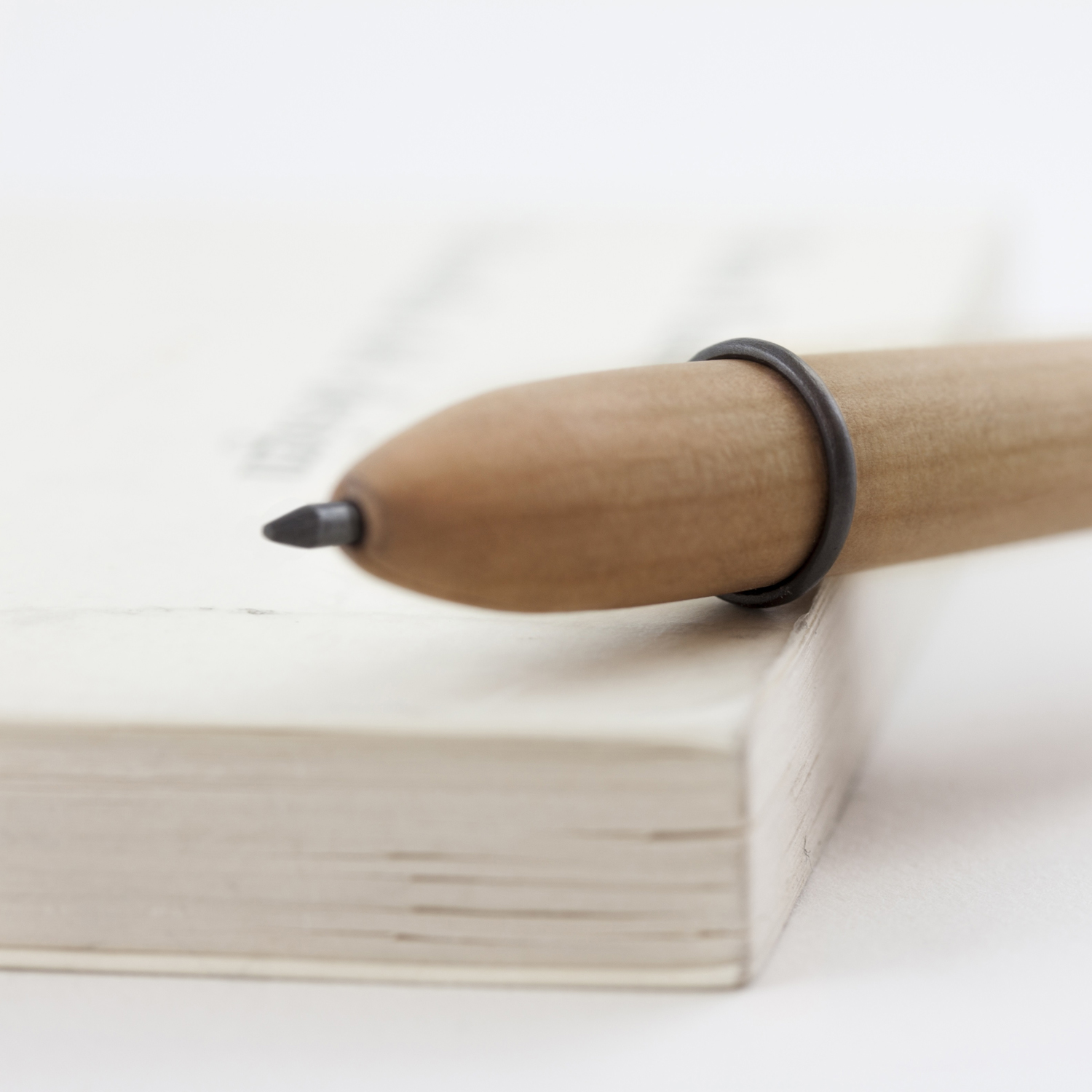 Карандаш чернографитный Forever SOSTANZA PENCIL TREE WOOD-2