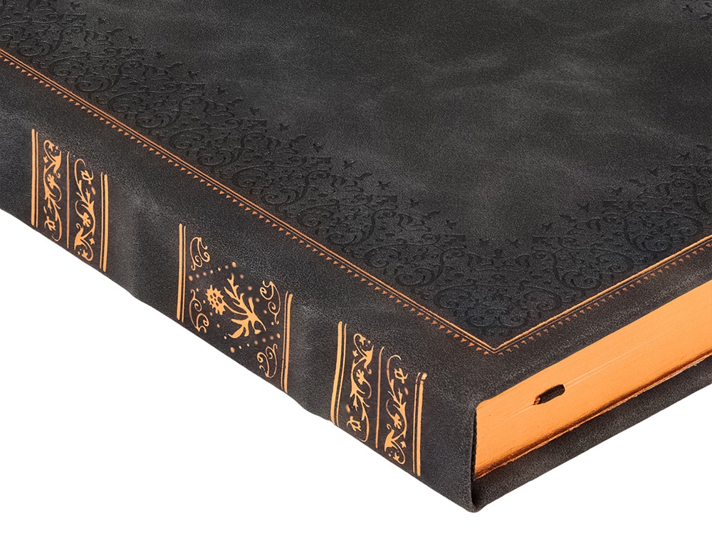 Ежедневник недатированный А5 Royal, черный с бронзовым срезом-5