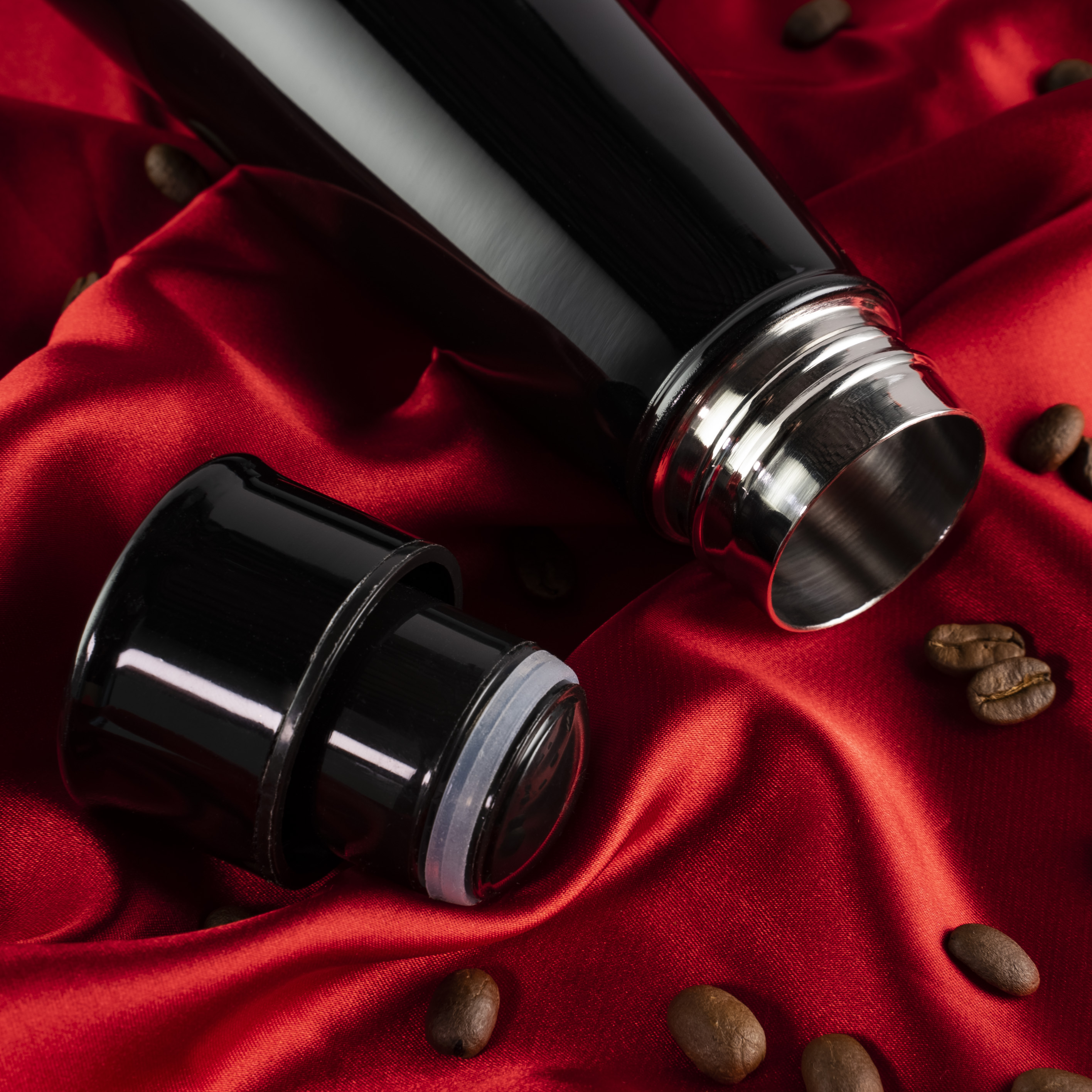 Термобутылка для напитков N-shape (черный)-5