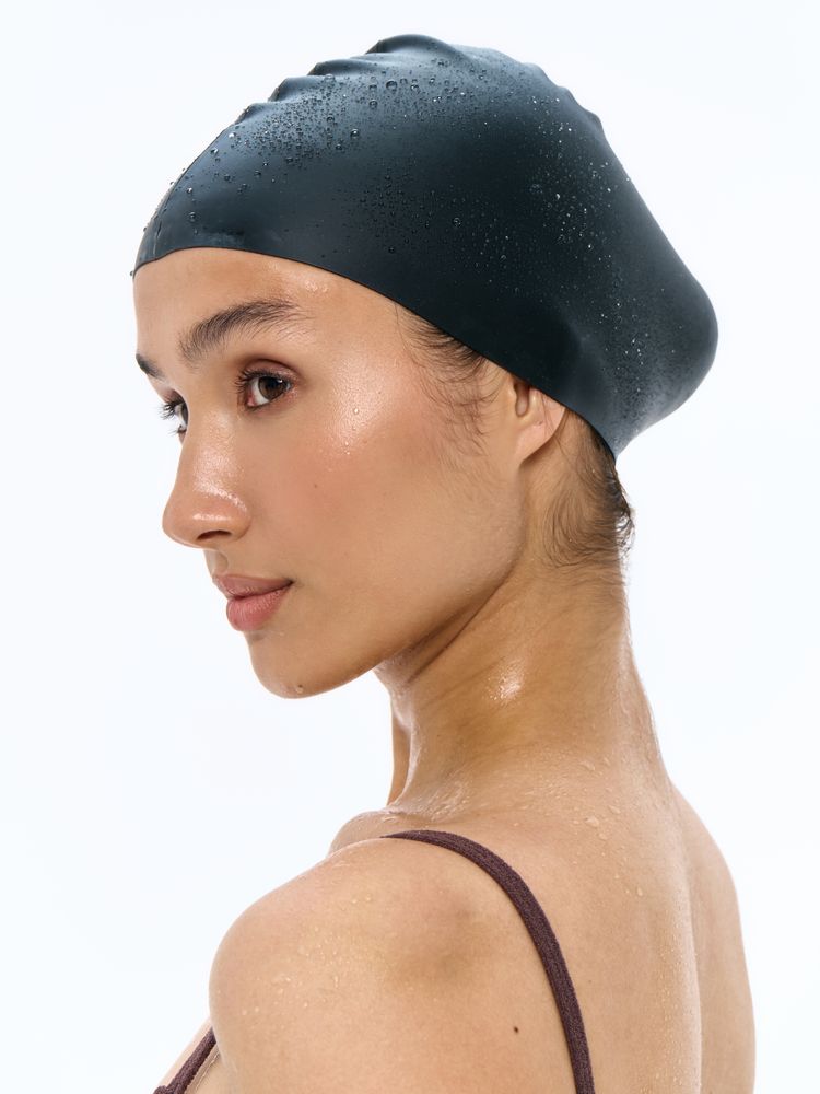 Шапочка для плавания Aquasana, черная-2