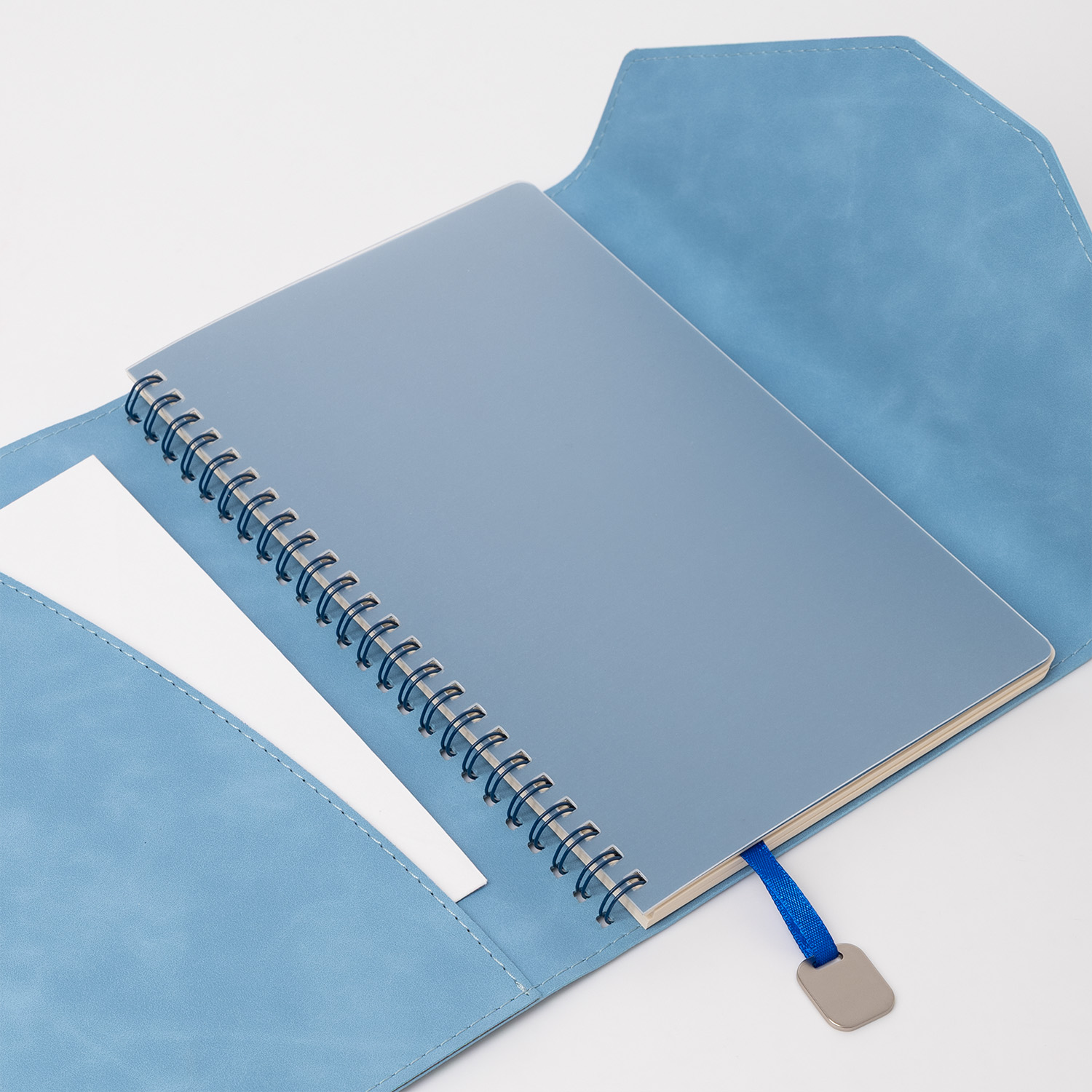 Ежедневник Магнет Центр (Magnet Centre) недатированный, голубой-7