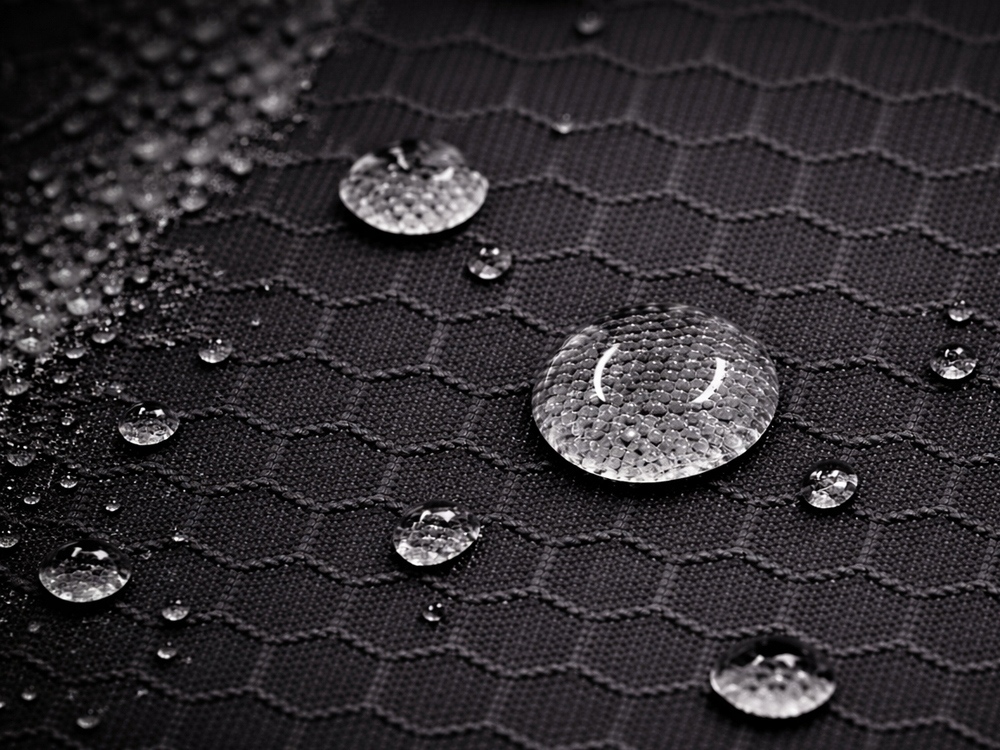 Сумка-слинг Nomad на одно плечо из водостойкого переработанного пластика, черный-9