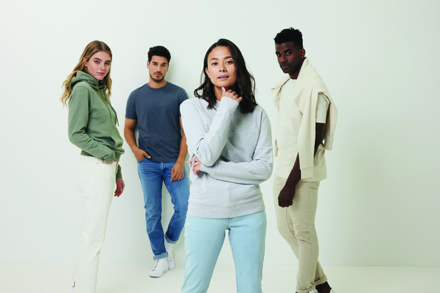 Свитшот Iqoniq Denali из переработанного неокрашенного хлопка, унисекс, 340 г/м²-49