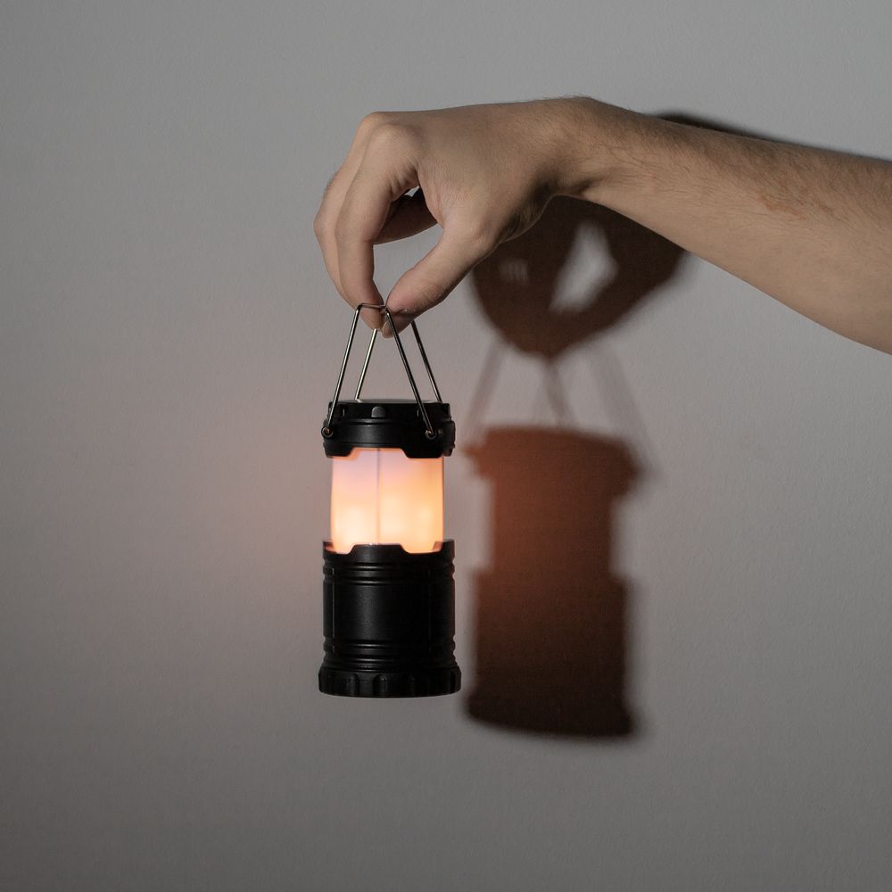 Кемпинговый фонарь с имитацией пламени Lindau Flame, черный-0