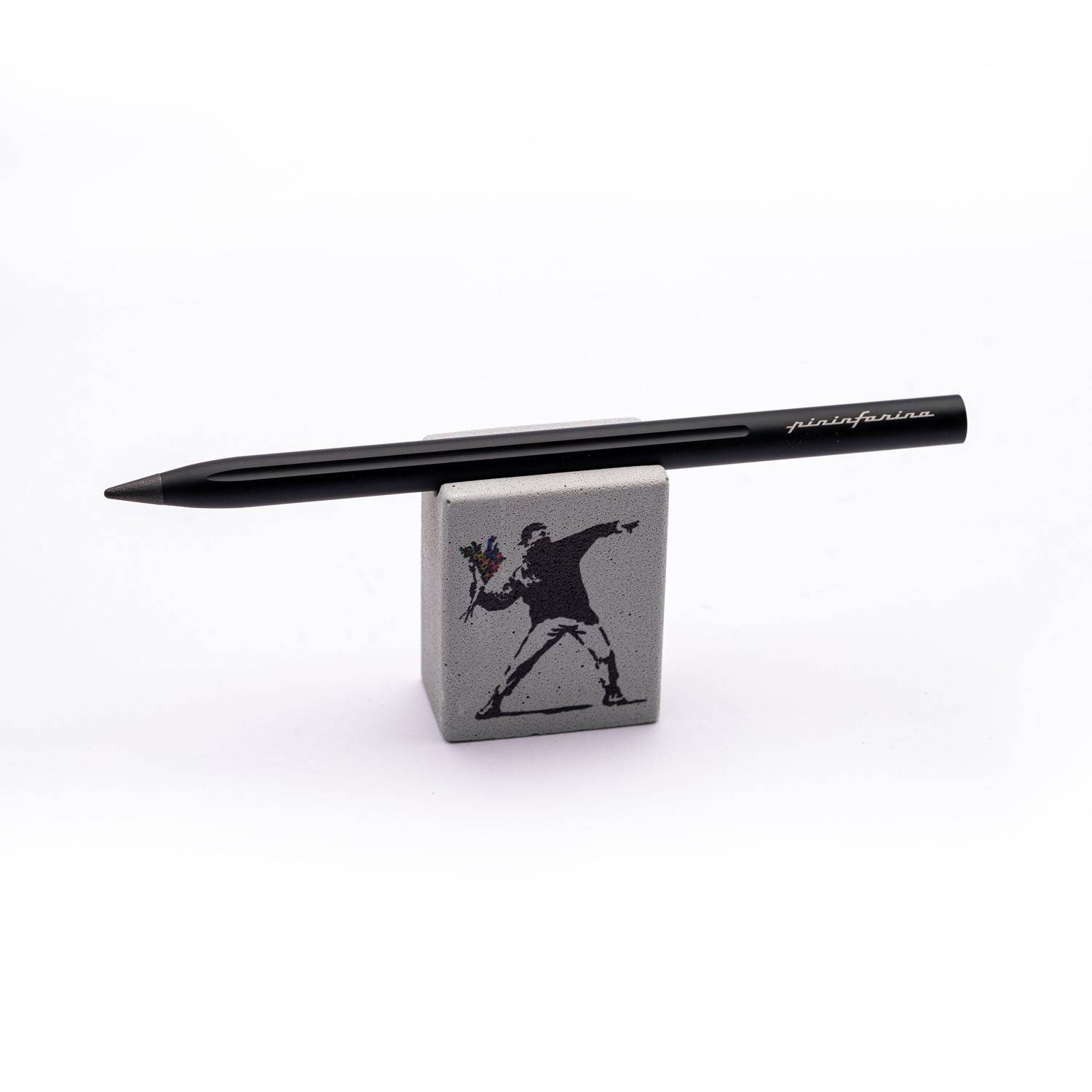 Набор Pininfarina Banksy Метатель цветов: карандаш SMART с бетонной подставкой-4