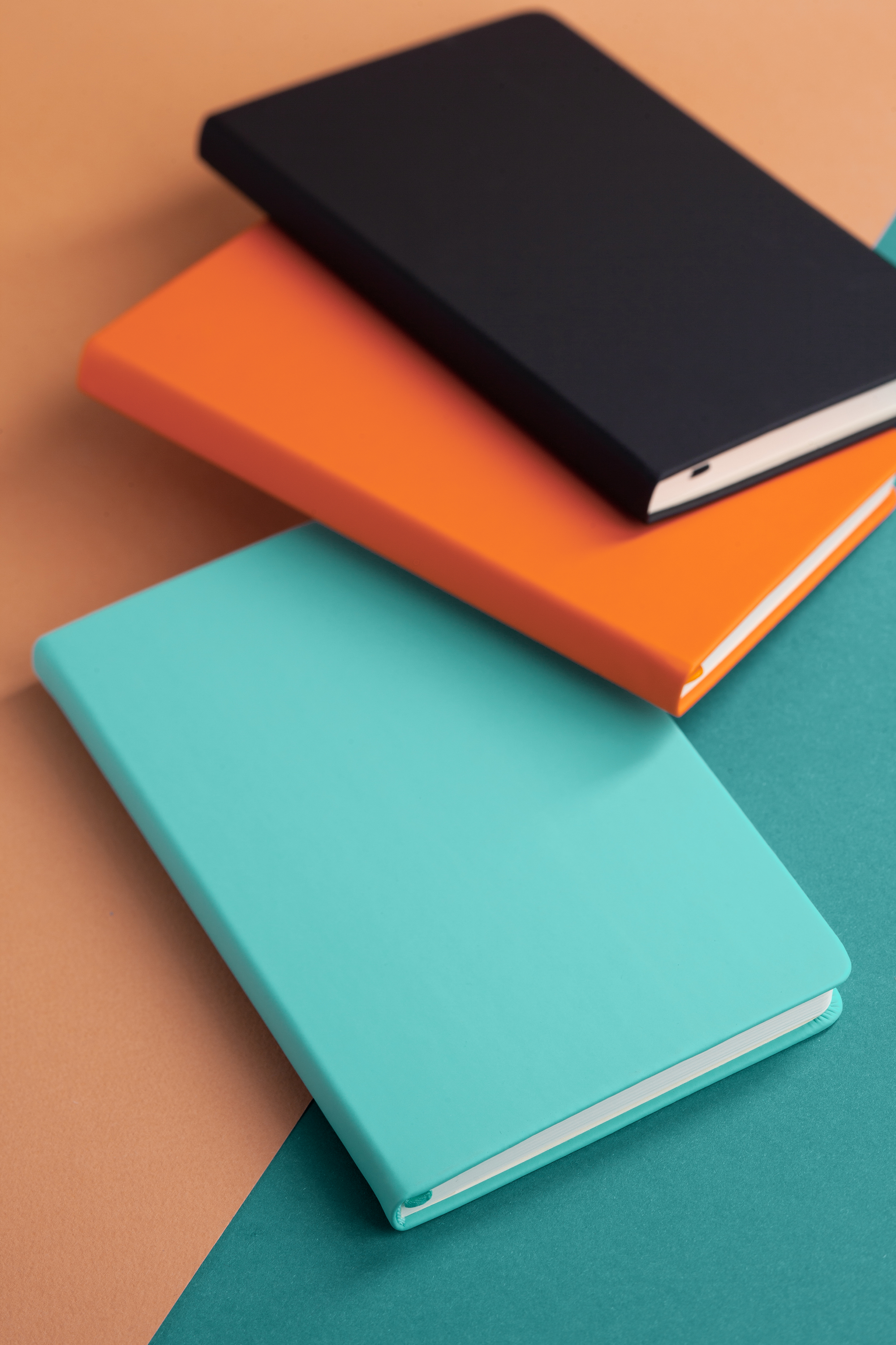 Ежедневник недатированный "Милан", А5, покрытие soft touch-4