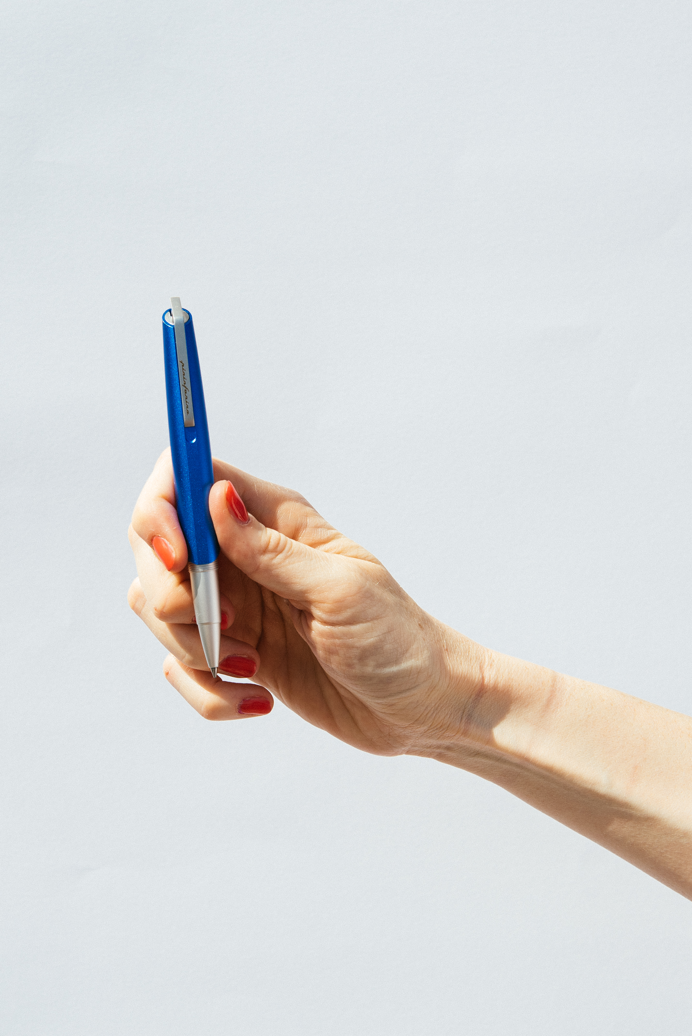 Роллер Pininfarina PF GO BLUE-5