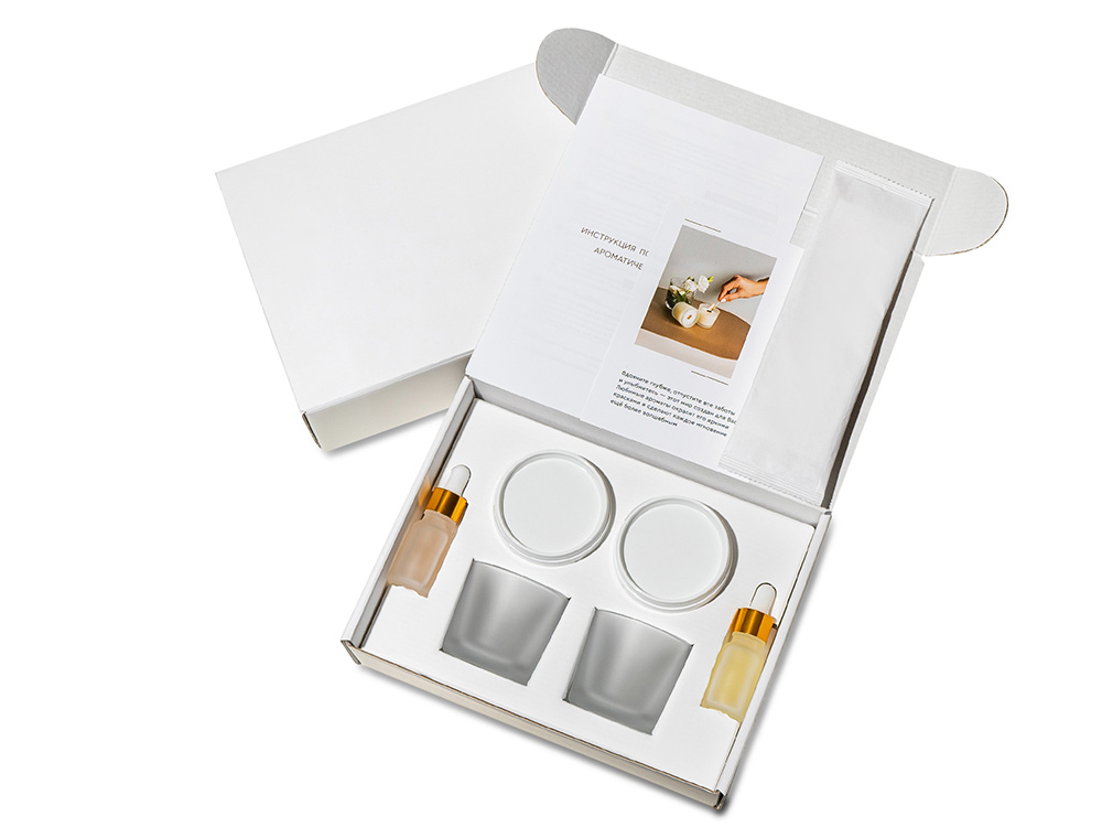 Набор для создания 2-х ароматических свечей: имбирный пряник, рождественская елка (без лого LM)-2