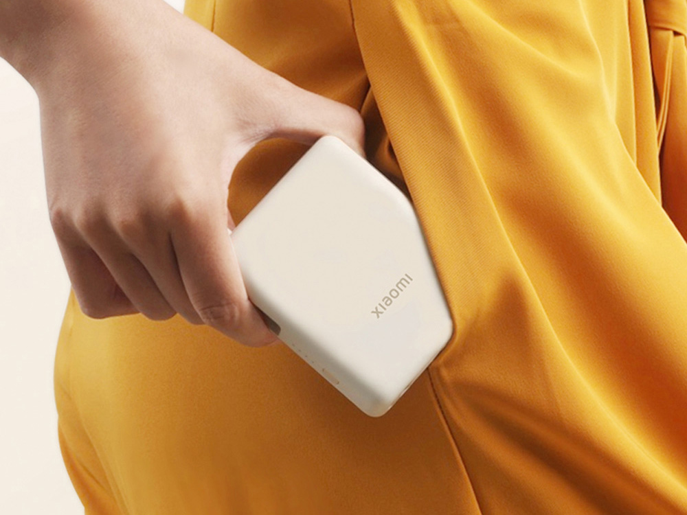 Внешний аккумулятор со встроенным кабелем Xiaomi Power Bank 10000mAh (Integrated Cable) Tan GL-5