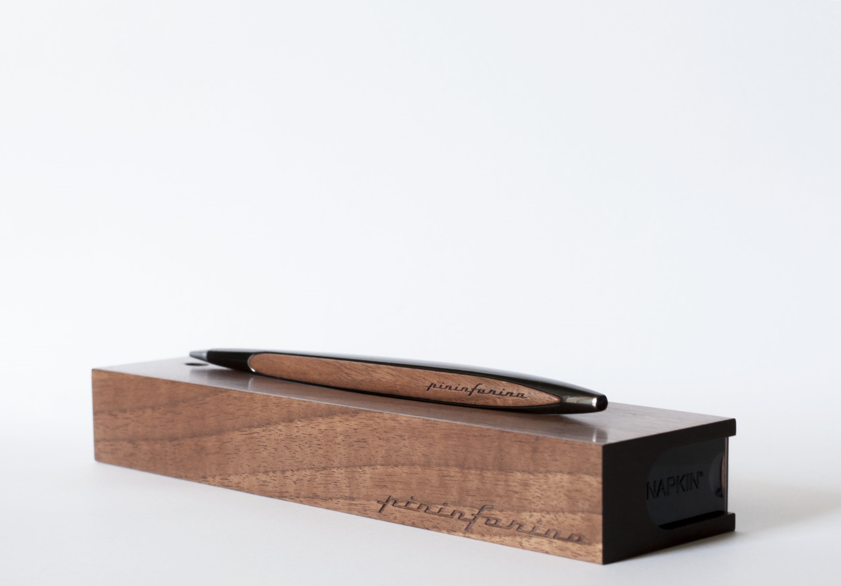 Вечная ручка Pininfarina Cambiano GLOSSY BLACK/WALNUT-5