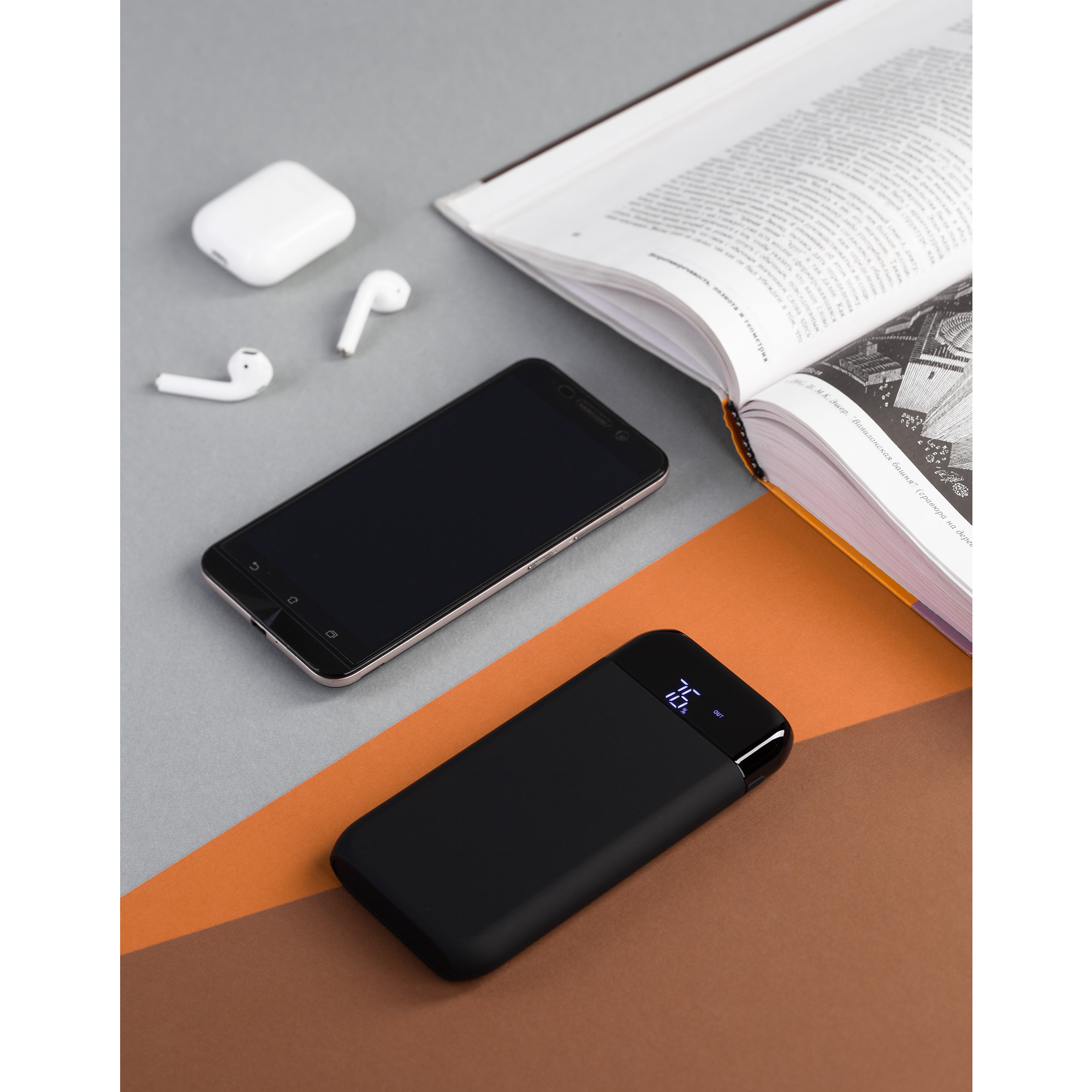 Беспроводное зарядное устройство "ShineMax SOFTTOUCH", 10000 mAh с подсветкой логотипа и цифровым индикатором заряда-7