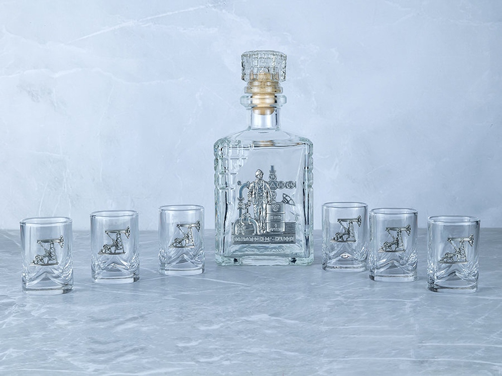 Набор со штофом НЕФТЯНОЙ-0