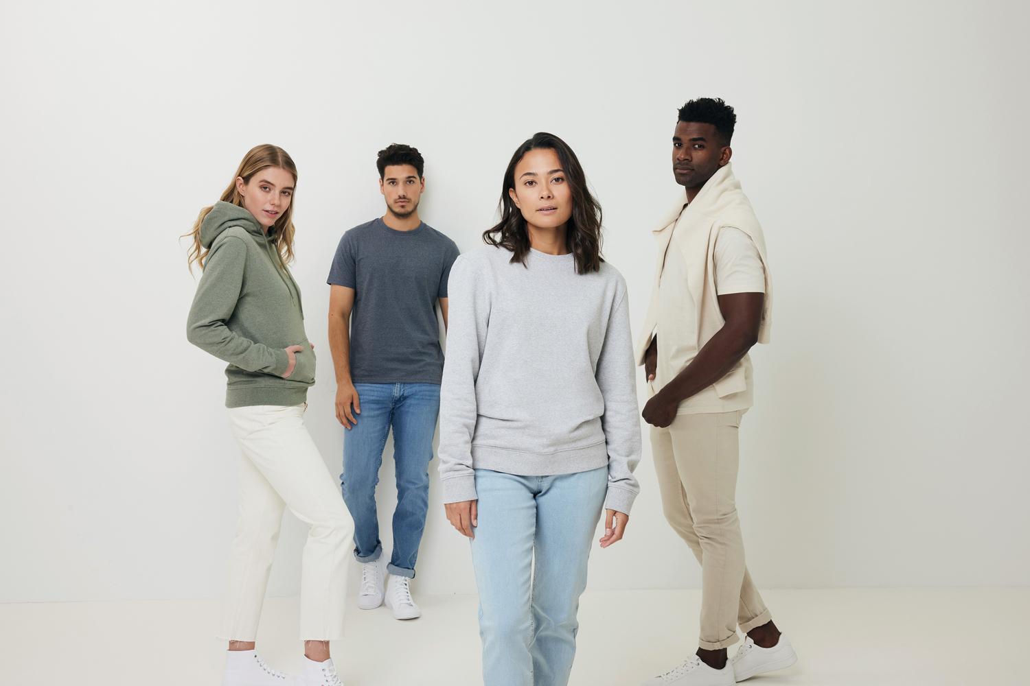 Худи Iqoniq Torres из переработанного неокрашенного хлопка, унисекс, 340 г/м²-20