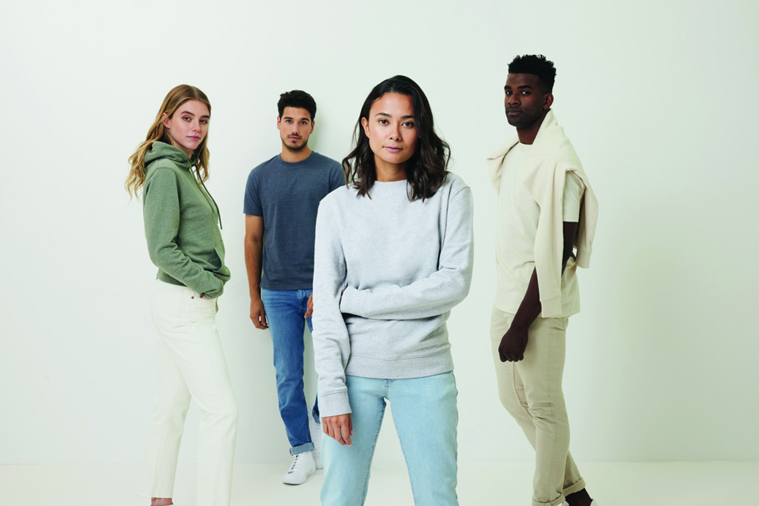 Свитшот Iqoniq Denali из переработанного неокрашенного хлопка, унисекс, 340 г/м²-51