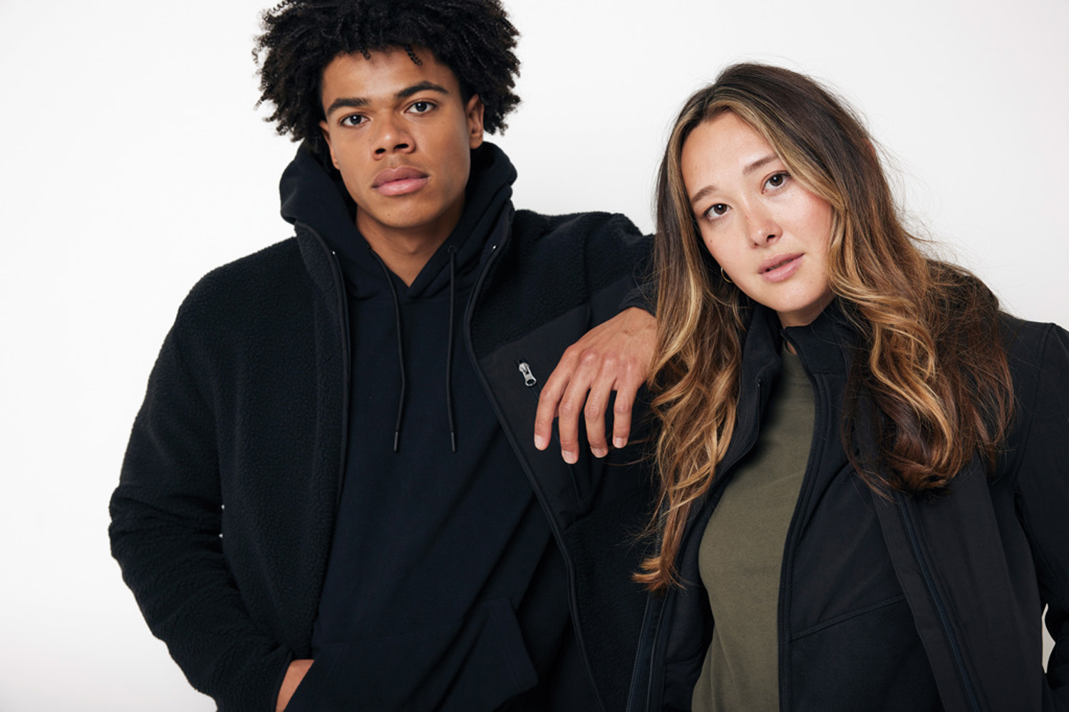 Женская куртка Iqoniq Makalu из переработанного полиэстера AWARE™, 300 г/м²-16