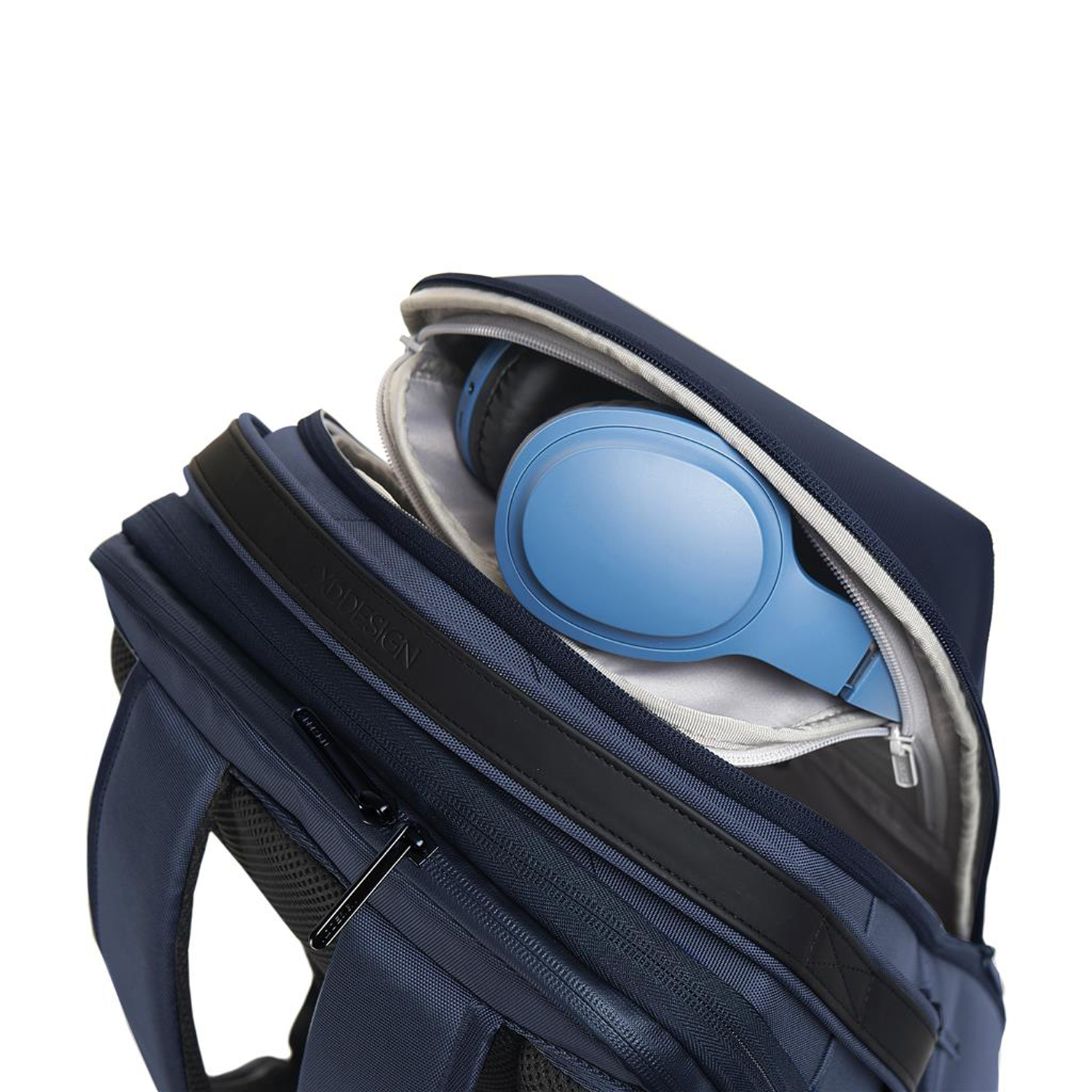 Рюкзак XD Design Bizz-9