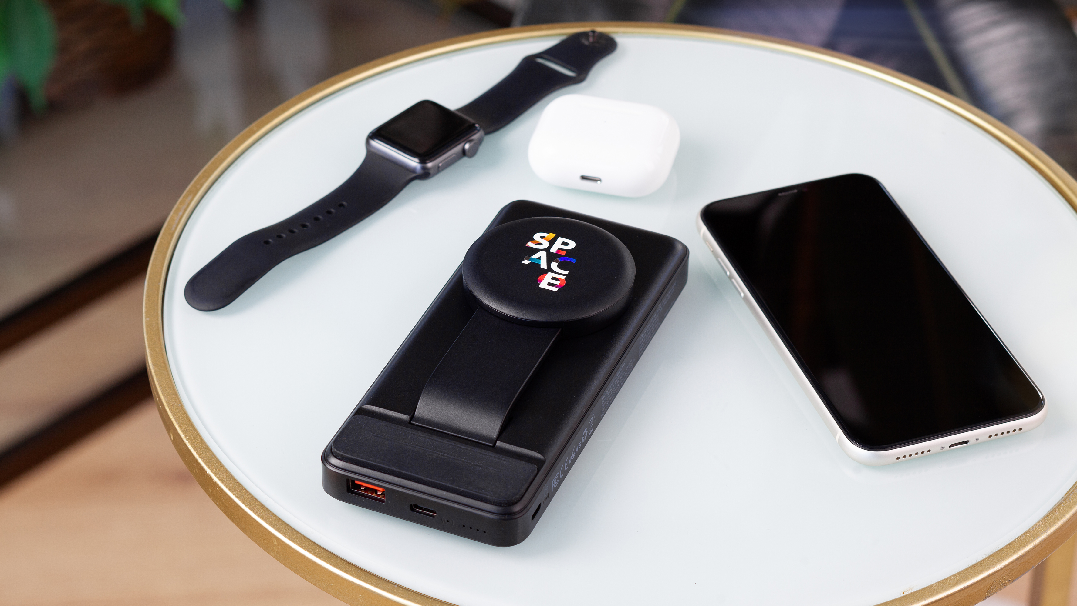 Беспроводная зарядная (20W/15W) станция-пауэрбэнк "Slider" 10000 mAh для смартфонов, наушников, часов, с подвижным зарядным блоком-6