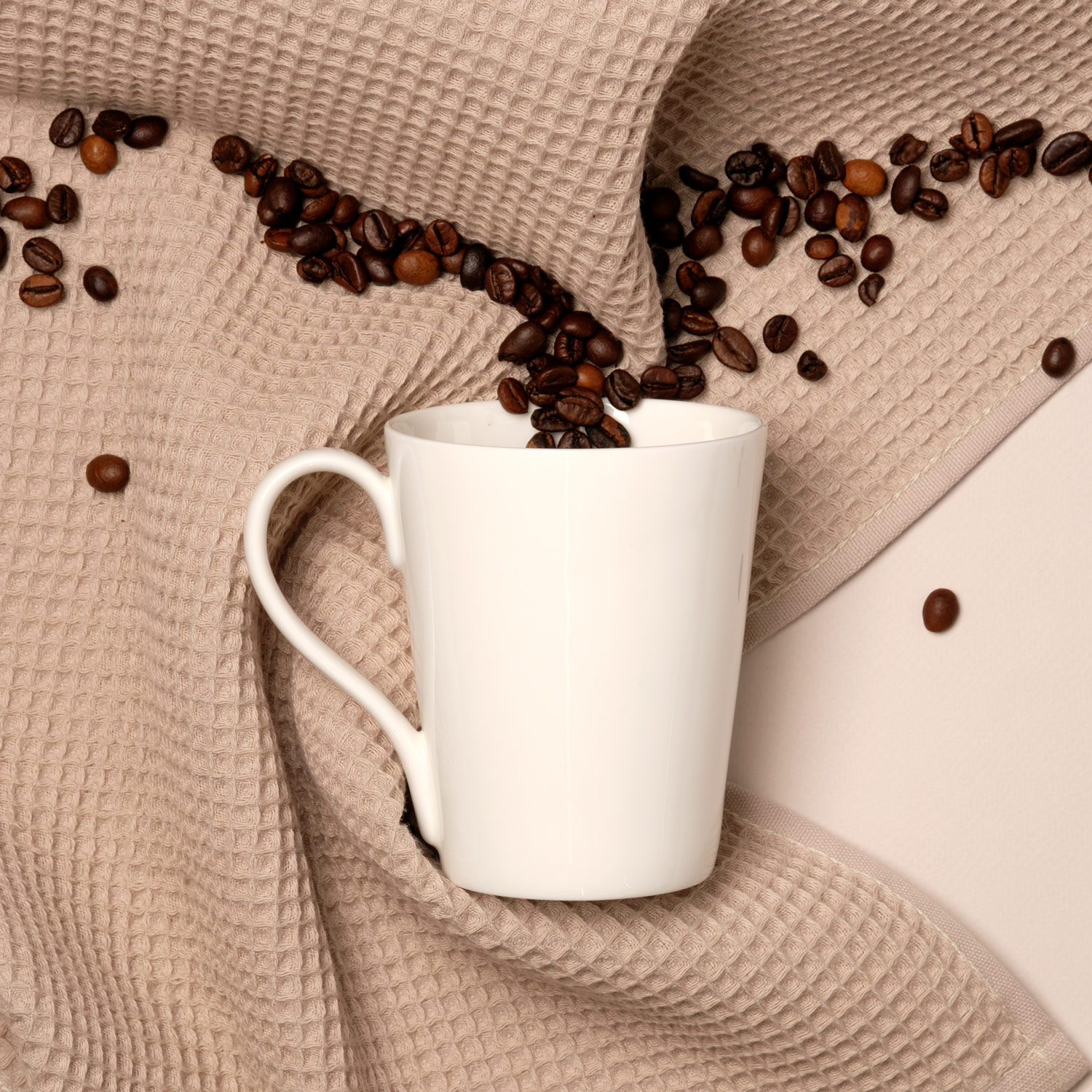 Кружка фарфоровая Vesta-11