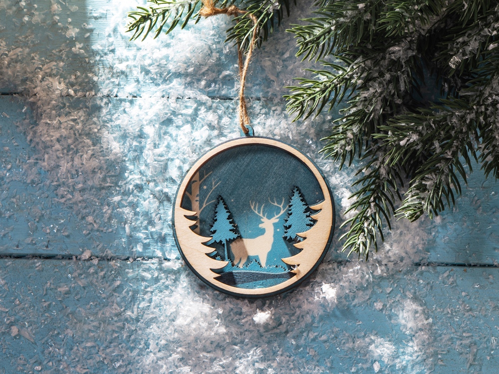 Подвеска деревянная многослойная Рождественская встреча-3