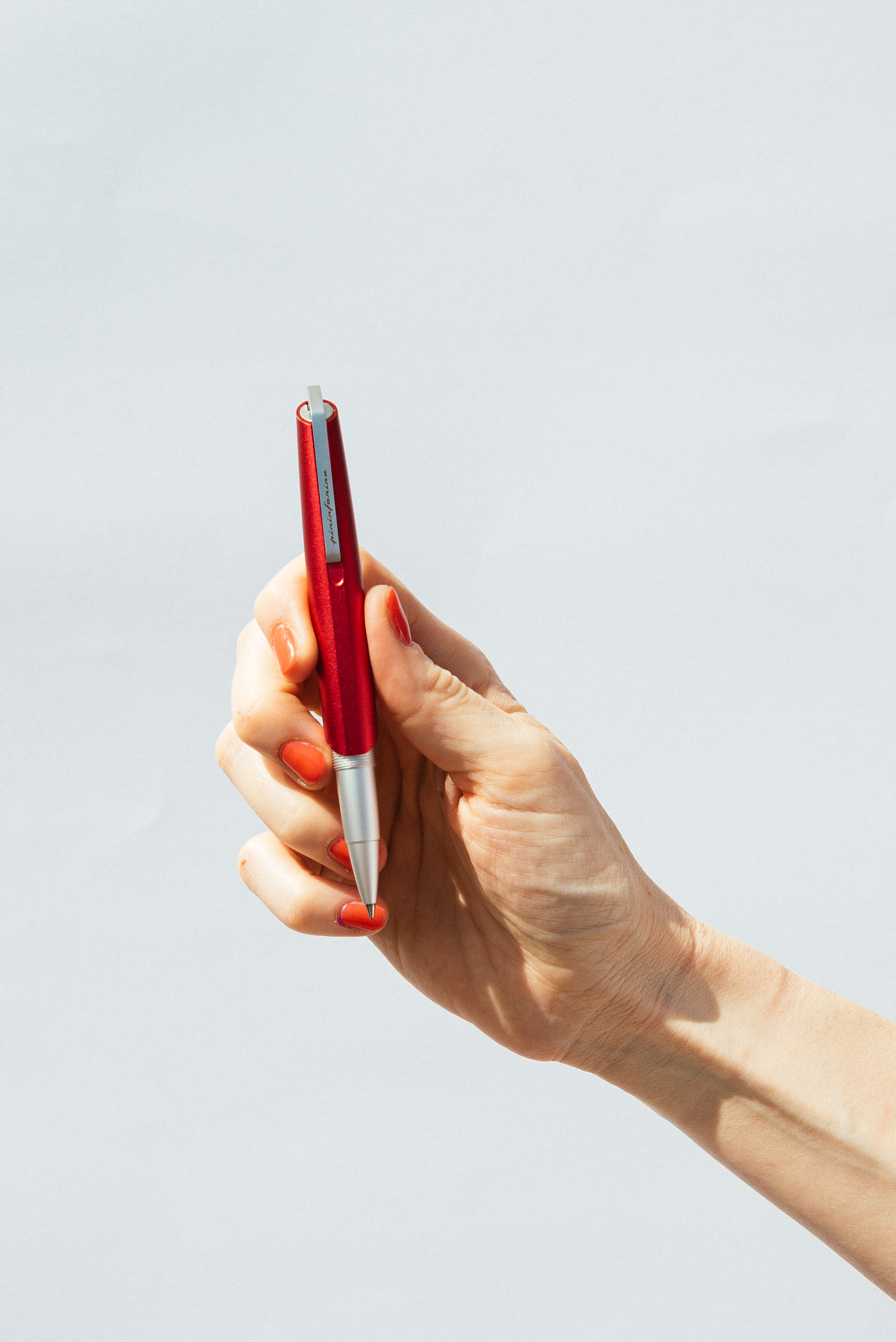 Роллер Pininfarina PF GO RED-4