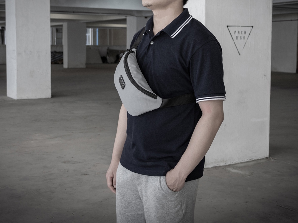 Универсальная водостойкая сумка на пояс Bumble из переработанного пластика, серый-11