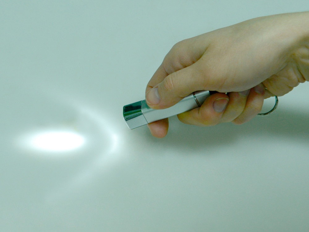 Брелок-фонарик, серебристый-1