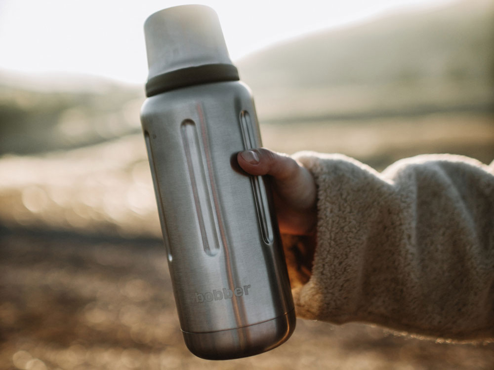 Термос для напитков, вакуумный, бытовой, тм bobber. Объем 1 литр. Артикул Flask-1000 Matte-7