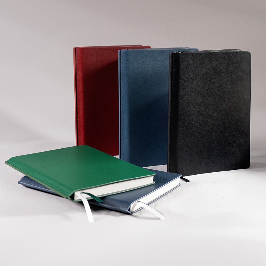 Ежедневник недатированный MAVE, зеленый, формат А5, блок в линейку, зеленый-6