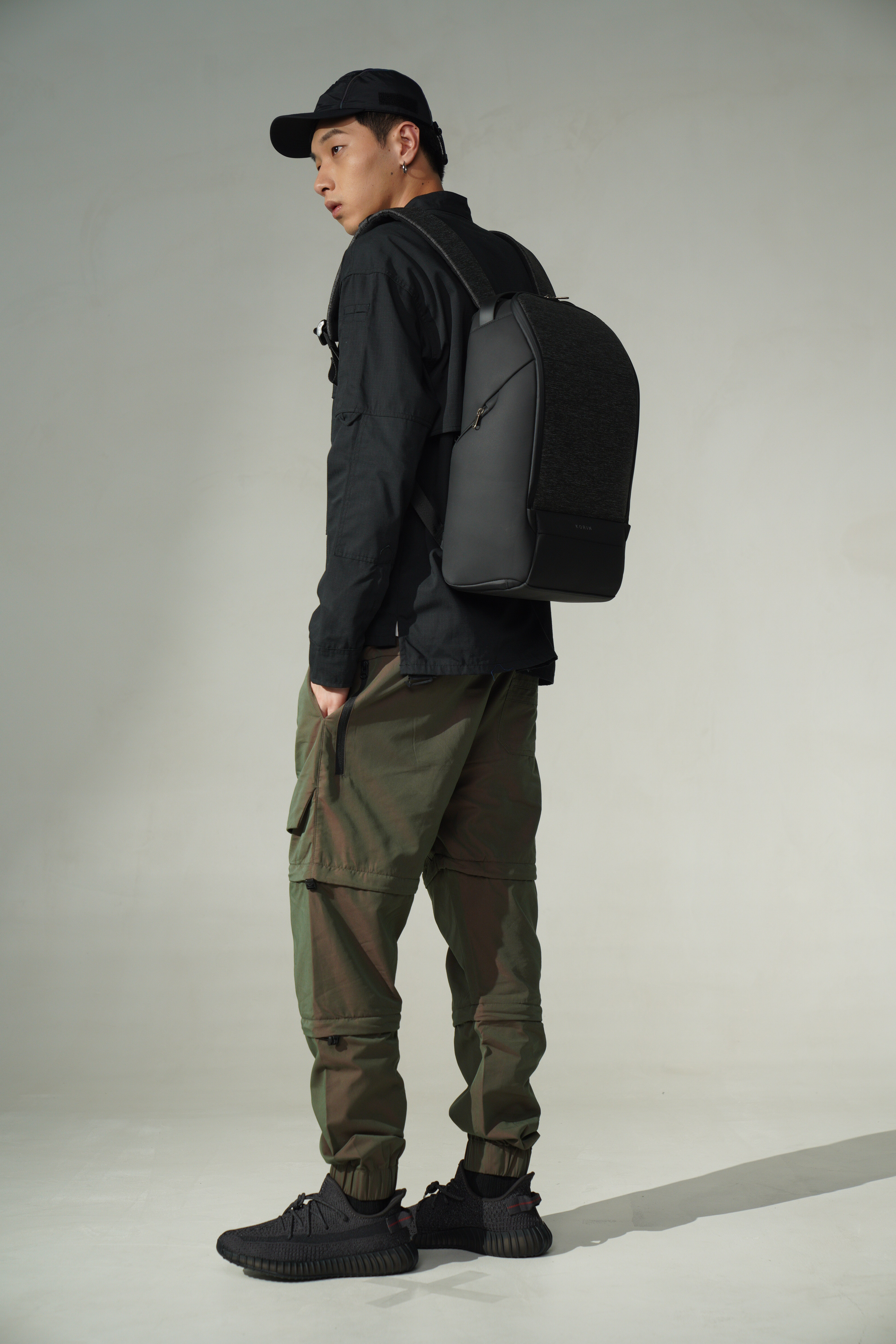 Рюкзак FlexPack Pro 47х34х18 см, черный-23