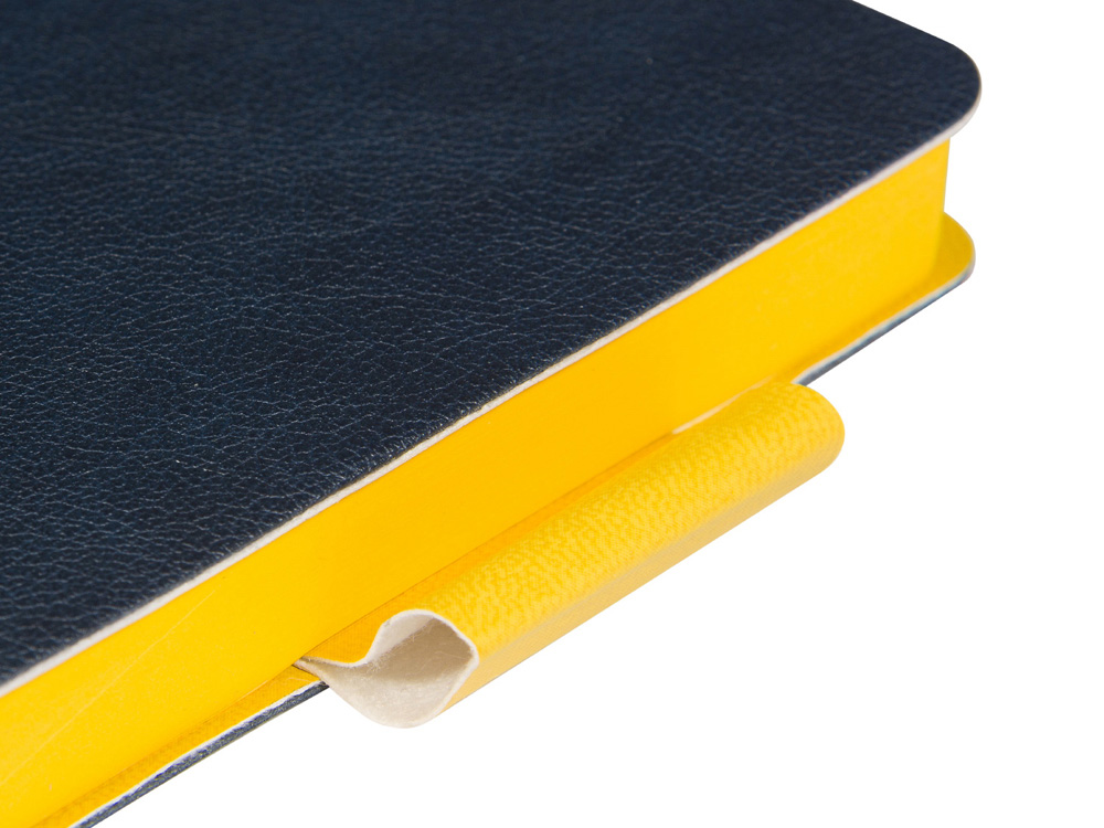 Ежедневник недатированный А5 Boston, темно-синий (желтый обрез)-1