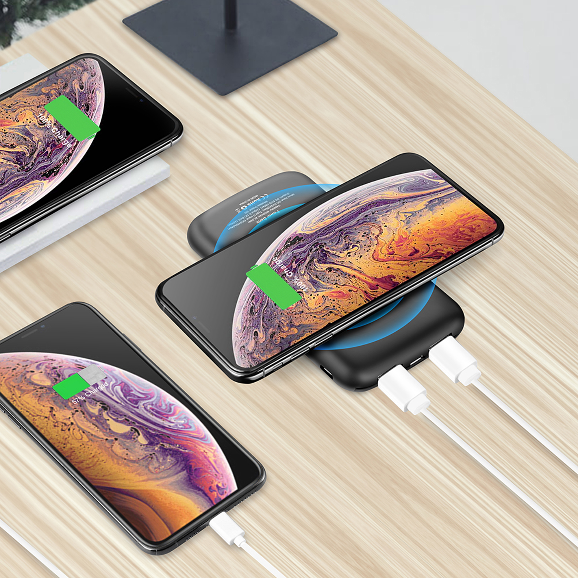 Беспроводное зарядное устройство "Shine SOFTTOUCH", 8000 mAh с подсветкой логотипа и цифровым индикатором заряда-3