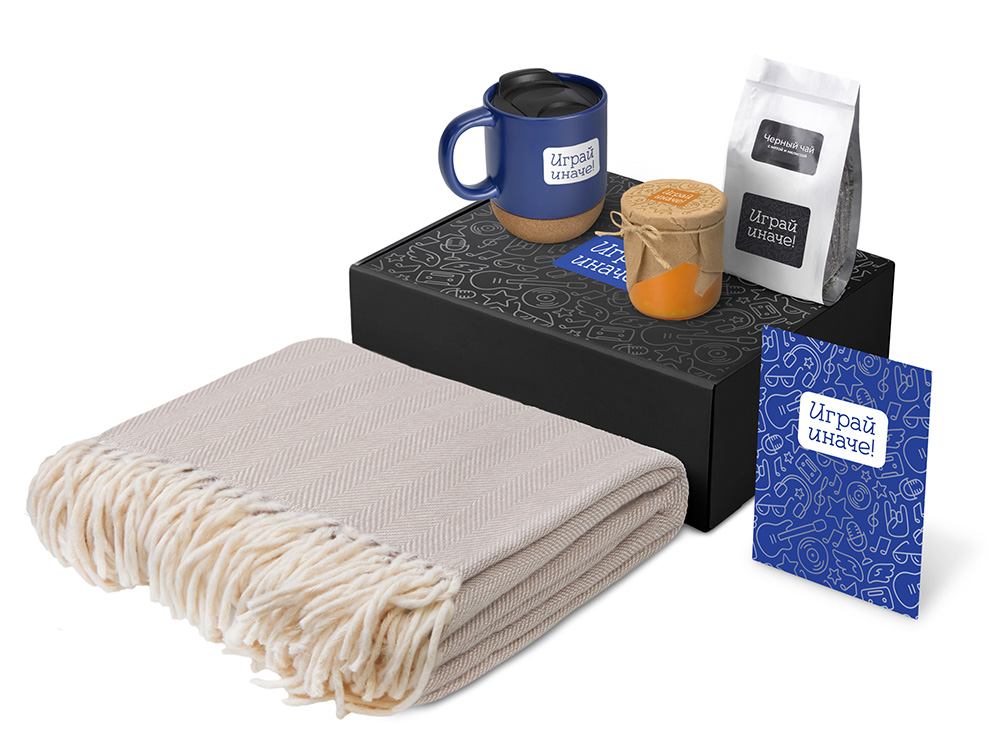 Подарочный набор Re:y. Nest с пледом, кружкой и вареньем-0