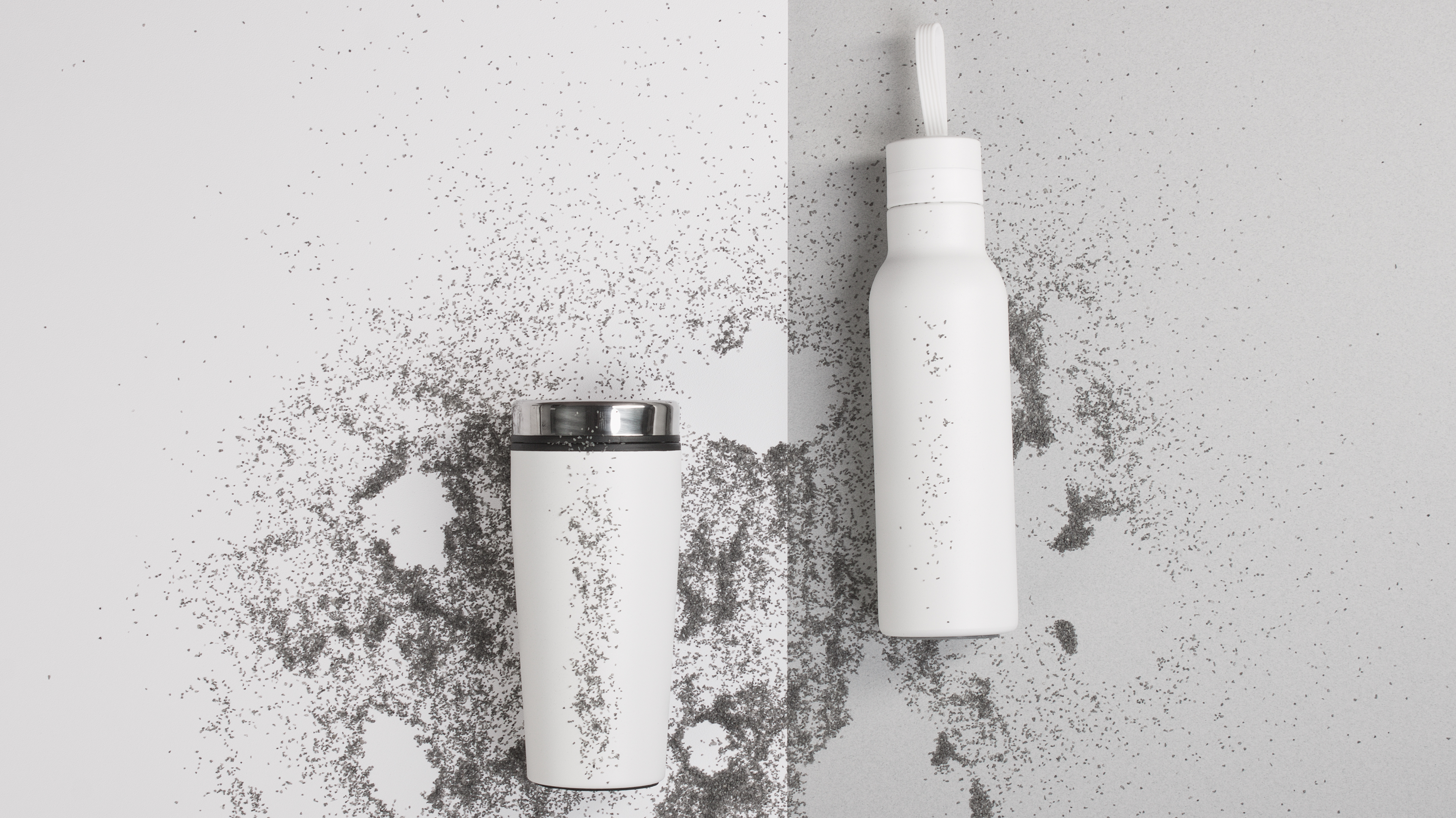 Бутылка для воды "Фитнес" 700 мл, покрытие пудра-1