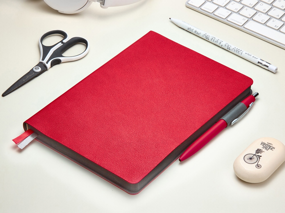 Ежедневник А5 датированный Boston 2026, красный с серым обрезом-11