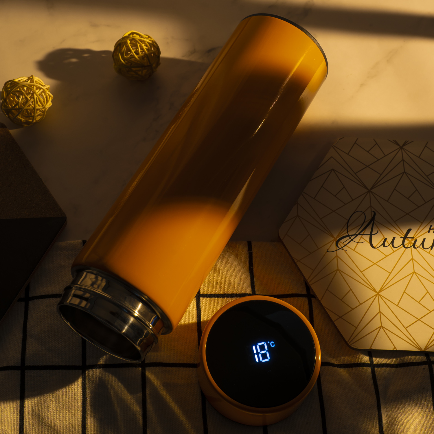 Термос Reactor с датчиком температуры (оранжевый)-5