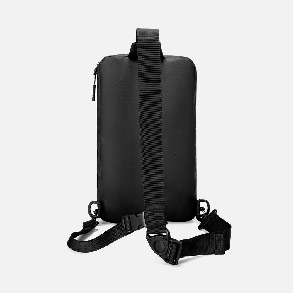 Рюкзак на одно плечо Jekko, черный-1