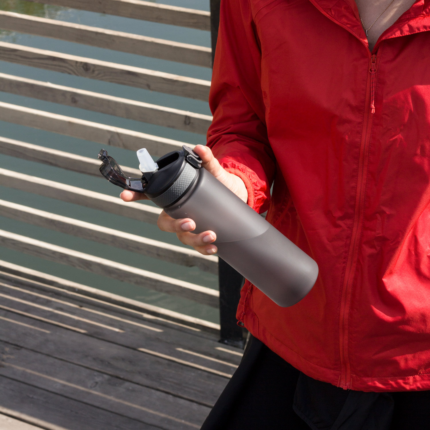 Бутылка для воды Flip, серая-10