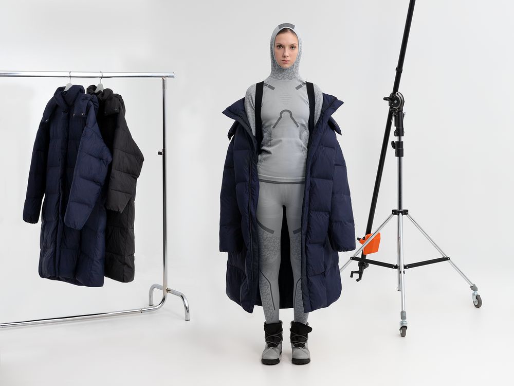 Пуховик унисекс Kapsula, черный-7