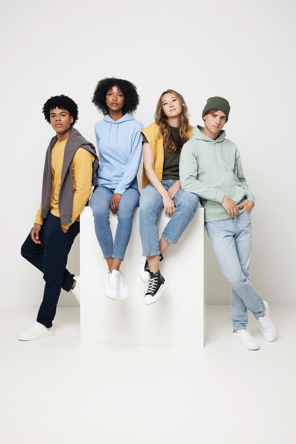 Худи Iqoniq Jasper из переработанного хлопка, унисекс, 340 г/м²-6