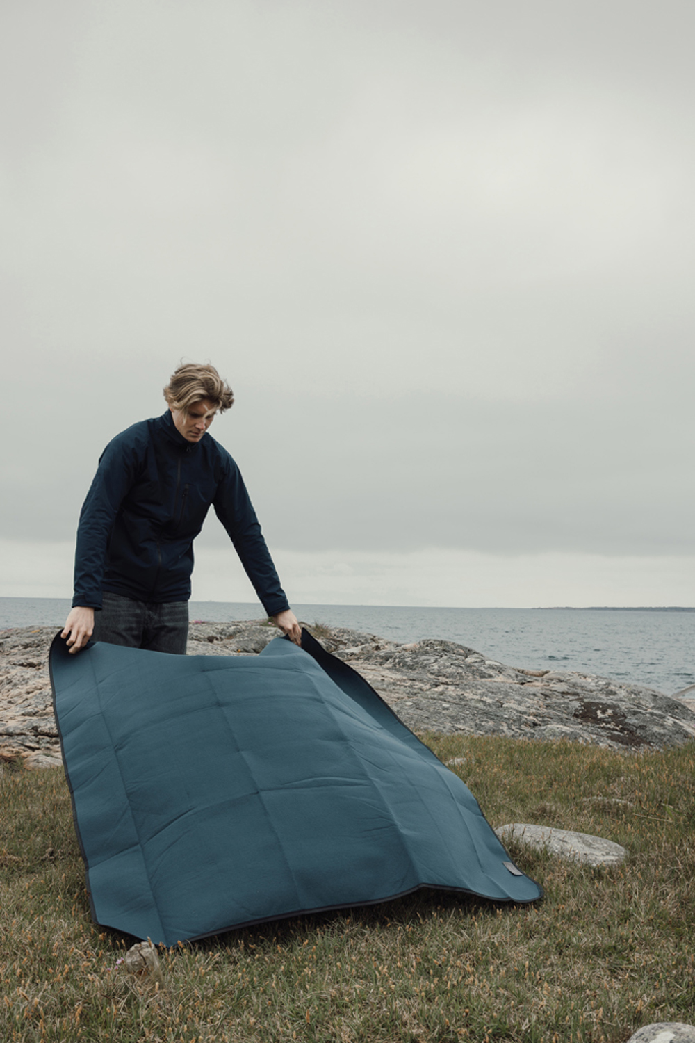 Плед для пикника VINGA Baltimore из переработанного полиэстера RCS, 150х130 см-5