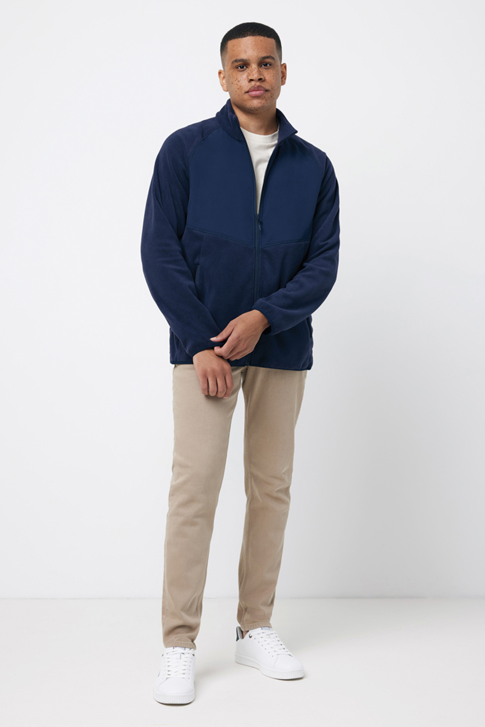 Толстовка Iqoniq Talung из переработанного полиэстера AWARE™, унисекс, 240 г/м²-9