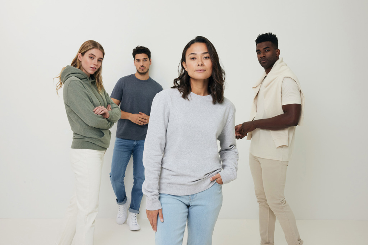 Худи Iqoniq Torres из переработанного неокрашенного хлопка, унисекс, 340 г/м²-27