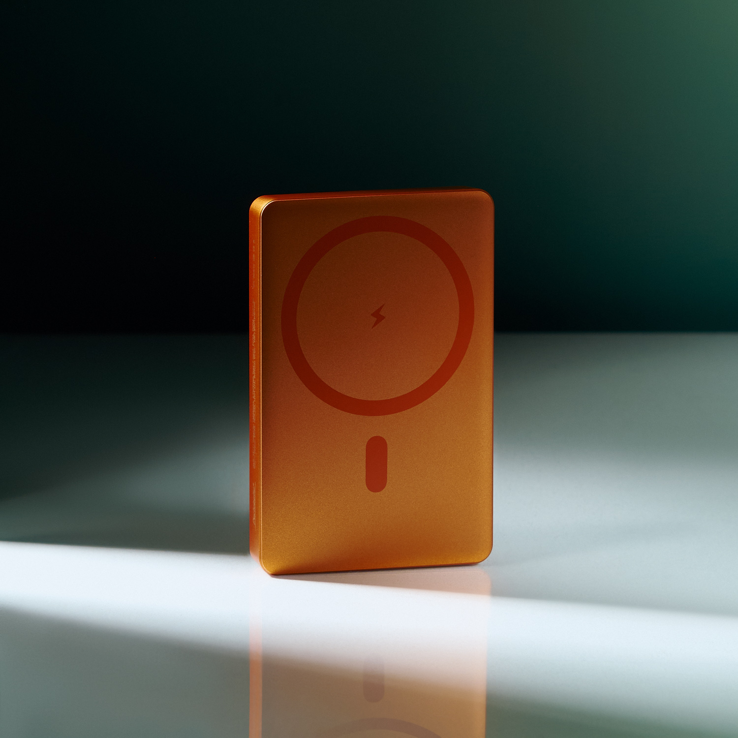 Внешний аккумулятор Атлантис (Atlantis) PD 5000mAh с функцией беспроводной зарядки 15W, оранжевый-10