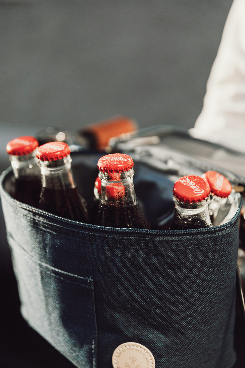 Велосипедная сумка-холодильник VINGA Sortino из rPET черная-4