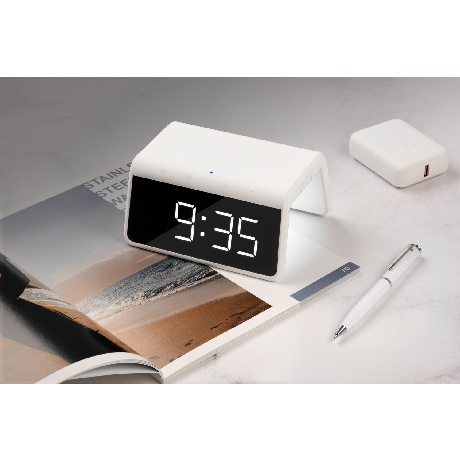 Зарядная станция с часами 15W Flame, белая-12