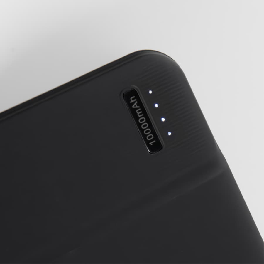 Универсальный аккумулятор Flash 10 (10000 мАч) с подсветкой и soft touch,черный,13,7х6,87х1,55мм, черный-4