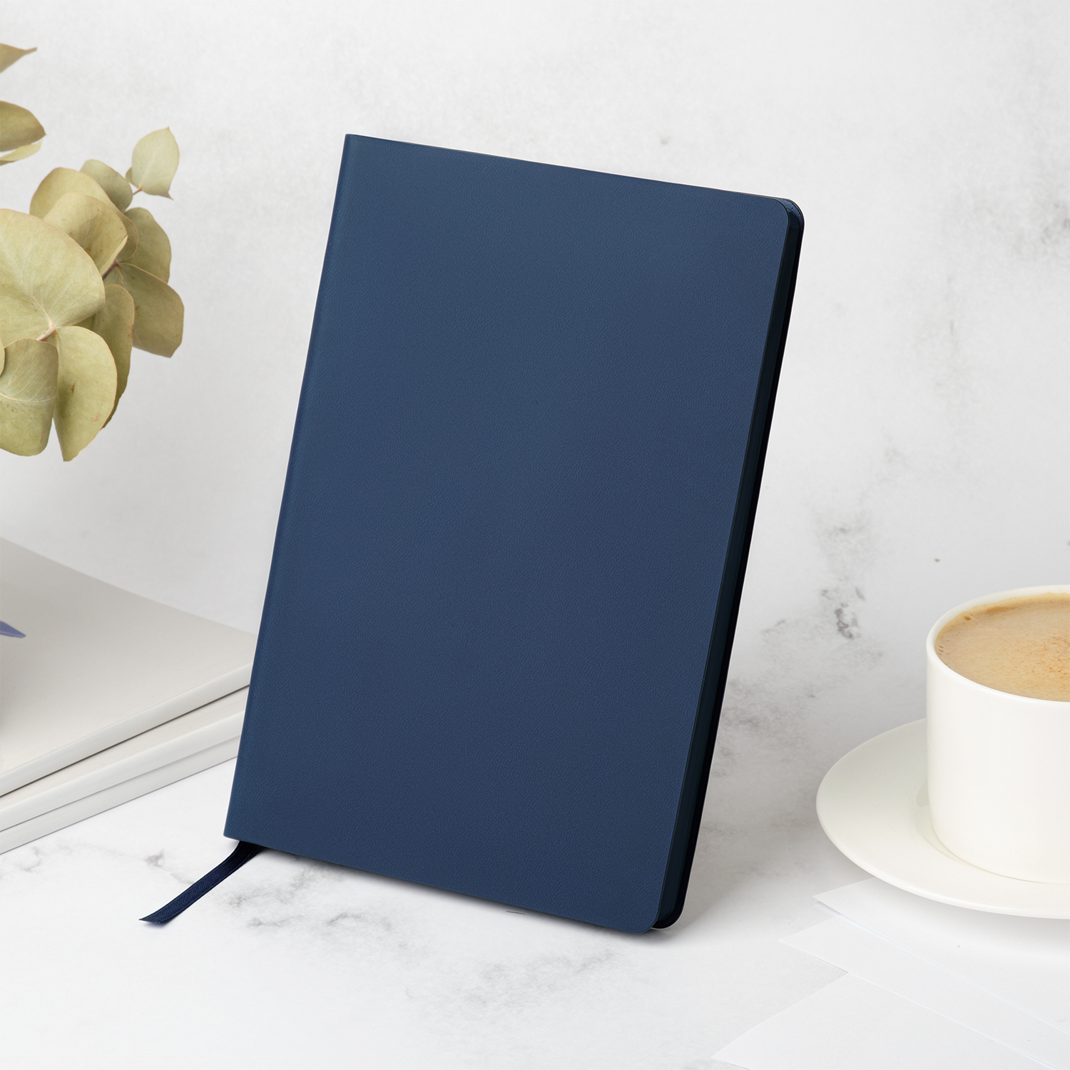 Ежедневник Latte soft touch недатированный, синий-10