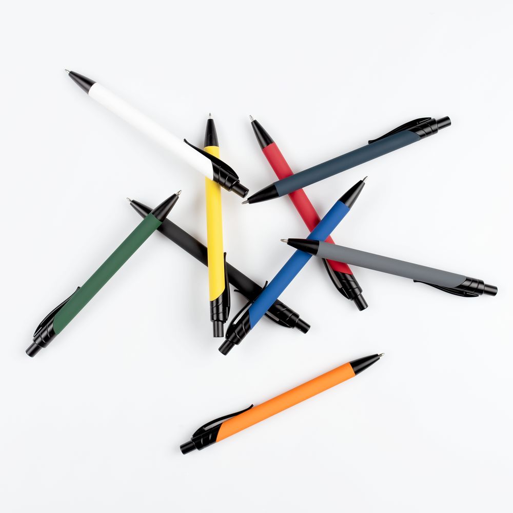 Ручка шариковая Undertone Black Soft Touch, черная-3