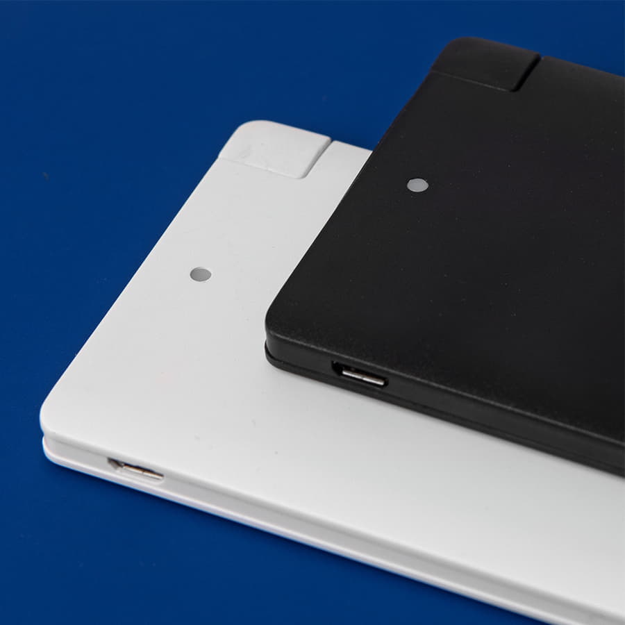 Универсальный аккумулятор Slimus 2.5 (2500 мАч), белый, 9,6х6.2х0,66 см, белый-4