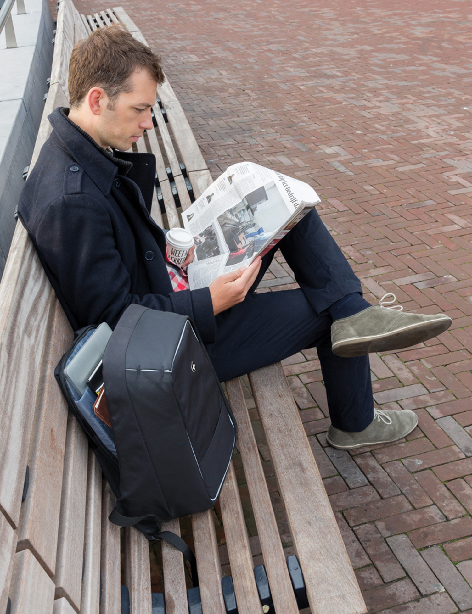 Антикражный рюкзак для ноутбука Swiss Peak из rPET AWARE™, 15,6’’-13